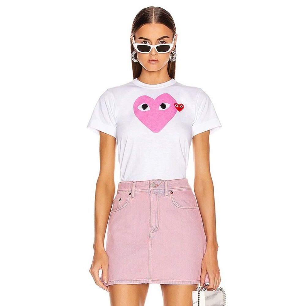 Comme des Garcons Play Womens White Pink Heart Graphic T-Shirt AZ-T085 Size S